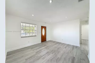 6416 Perry St, Hollywood, FL 33024 - Photo 8