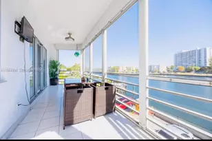 400 Diplomat Pkwy, Hallandale Beach, FL 33009 - Photo 2