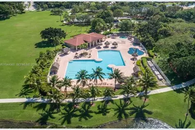 4279 Greenbriar Ln #0, Weston, FL 33331 - Photo 4