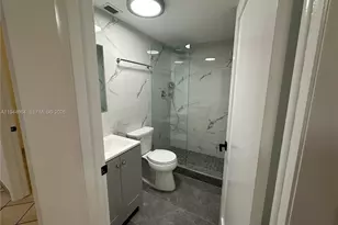 5866 SW 60th St, Miami, FL 33143 - Photo 8