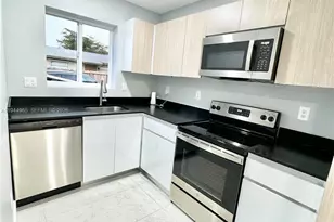 932 NW 2nd St, Fort Lauderdale, FL 33311 - Photo 4