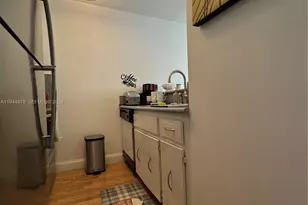 1225 NE 124th St, North Miami, FL 33161 - Photo 10