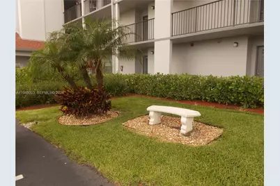 1400 SW 124th Ter #205Q, Pembroke Pines, FL 33027 - Photo 4