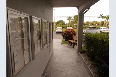 1400 SW 124th Ter #205Q, Pembroke Pines, FL 33027 - Photo 28