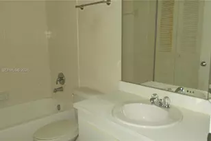 1400 SW 124th Terrace, Pembroke Pines, FL 33027 - Photo 4