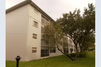1400 SW 124th Ter #205Q, Pembroke Pines, FL 33027 - Photo 36