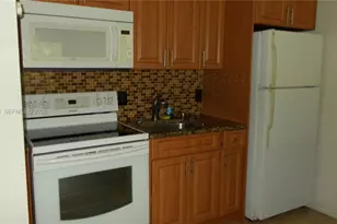 1400 SW 124th Terrace, Pembroke Pines, FL 33027 - Photo 8