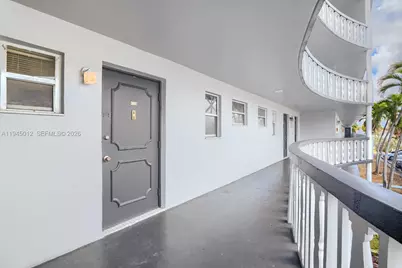 441 NE 195th St #205, Miami, FL 33179 - Photo 12