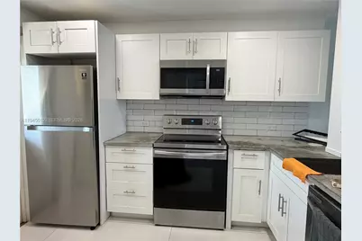 441 NE 195th St #205, Miami, FL 33179 - Photo 4