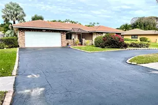 10001 NW 11th Manor, Coral Springs, FL 33071 - Photo 4