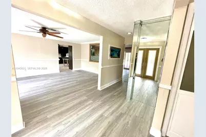 10001 NW 11th Mnr, Coral Springs, FL 33071 - Photo 14