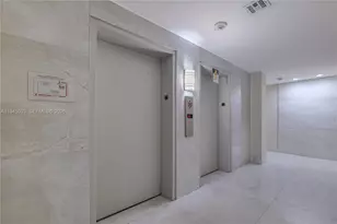 2401 S Ocean Dr, Hollywood, FL 33019 - Photo 28