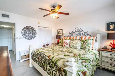 350 S Shore Dr #4, Miami Beach, FL 33141 - Photo 14