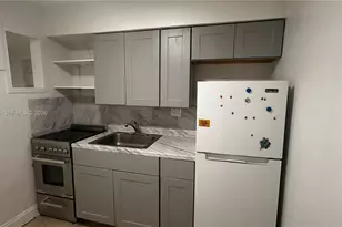 732 Moffett St, Hallandale Beach, FL 33009 - Photo 4