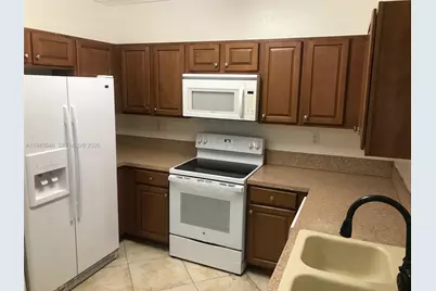 9274 SW 220th Ter #9274, Cutler Bay, FL 33190 - Photo 2