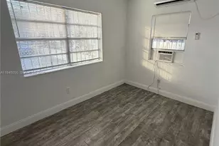 850 NW 2nd St, Miami, FL 33128 - Photo 8