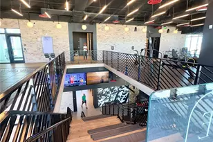 398 NE 5th St, Miami, FL 33132 - Photo 30