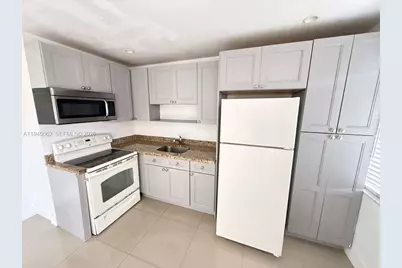 101 NE 41st St #C50, Oakland Park, FL 33334 - Photo 12