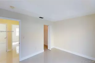 240 NW 114th Ave, Sweetwater, FL 33172 - Photo 22