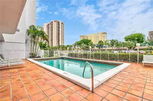 1650 NE 115th St, Miami, FL 33181 - Photo 14