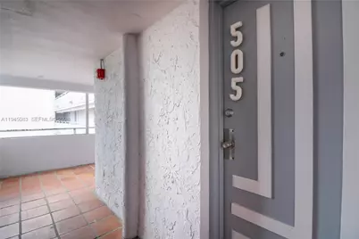 1650 NE 115th St #505, Miami, FL 33181 - Photo 4