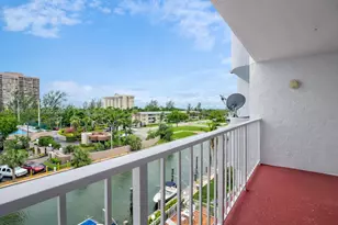 1650 NE 115th St, Miami, FL 33181 - Photo 12