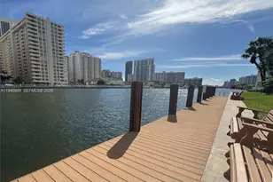 2600 Diana Dr, Hallandale Beach, FL 33009 - Photo 22