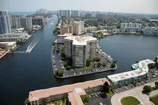 2600 Diana Dr, Hallandale Beach, FL 33009 - Photo 32