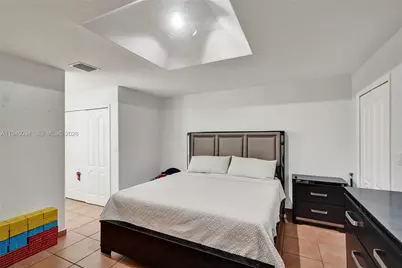898 NW 131st Ave, Miami, FL 33182 - Photo 22