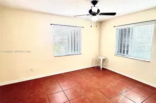 11900 SW 6th St, Miami, FL 33184 - Photo 12