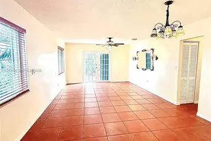 11900 SW 6th St, Miami, FL 33184 - Photo 6