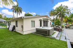 2721 Harding St, Hollywood, FL 33020 - Photo 6