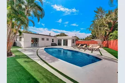 2461 SW 16th Ct, Fort Lauderdale, FL 33312 - Photo 1