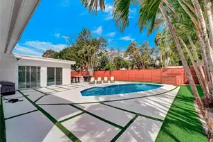 2461 SW 16th Ct, Fort Lauderdale, FL 33312 - Photo 4