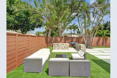 2461 SW 16th Ct, Fort Lauderdale, FL 33312 - Photo 38