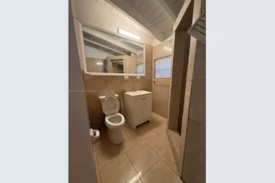 [Address not provided], Miami, FL 33161 - Photo 50
