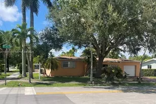 5700 SW 45th Terrace, Miami, FL 33155 - Photo 2