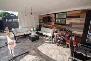 150 NE 31st St, Pompano Beach, FL 33064 - Photo 26