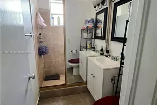 2651 W 12th Ave, Hialeah, FL 33010 - Photo 10