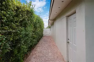 9312 SW 40th Terrace, Miami, FL 33165 - Photo 38