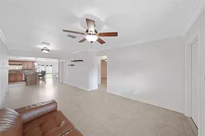 9312 SW 40th Ter #9312, Miami, FL 33165 - Photo 12