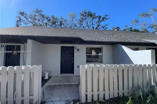 2008 S 10th St, Fort Pierce, FL 34950 - Photo 1