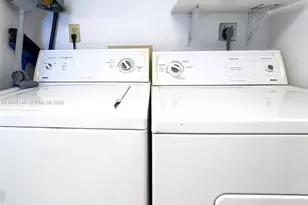 540 Brickell Key Dr, Miami, FL 33131 - Photo 18