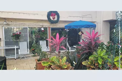 3426 Spring Bluff Pl #36, Lauderhill, FL 33319 - Photo 12