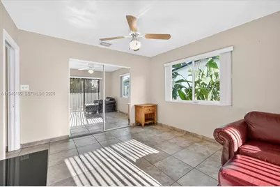 1621 NW 110 Ter, Pembroke Pines, FL 33026 - Photo 16