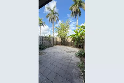 11383 SW 248th Ter, Homestead, FL 33032 - Photo 16