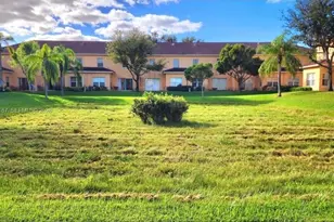 501 Talia Cir, Palm Springs, FL 33461 - Photo 26