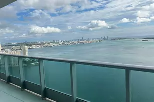 1331 Brickell Bay Dr, Miami, FL 33131 - Photo 4