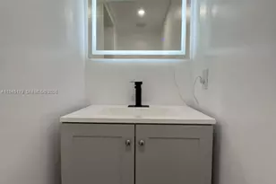 2850 NW 7th St, Fort Lauderdale, FL 33311 - Photo 10