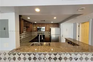 2175 NE 170th St, North Miami Beach, FL 33162 - Photo 2